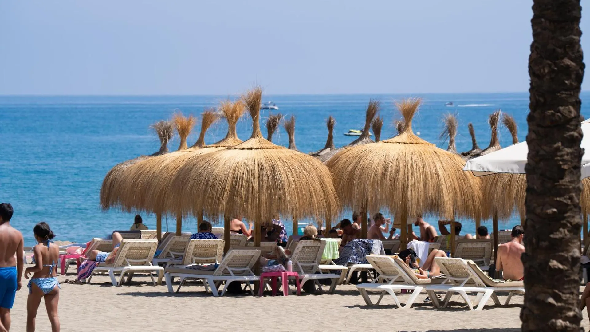 Encanto Andaluz Second Line Of The Beach Center Lor Apartment Marbella